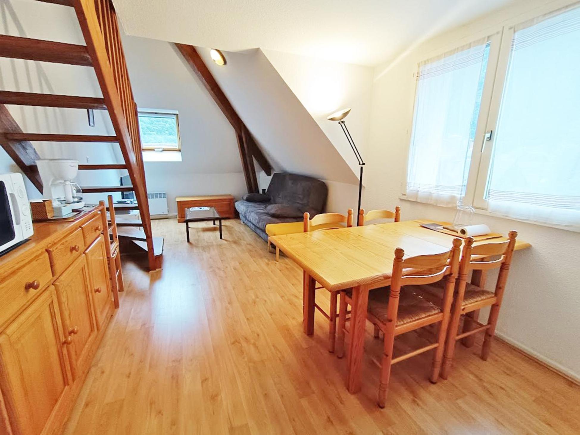 Chez Charlotte, T3 Duplex, Vue Montagne, Parking Gratuit, Ascenseur, 4 Personnes Apartment Bagneres-de-Luchon Ngoại thất bức ảnh